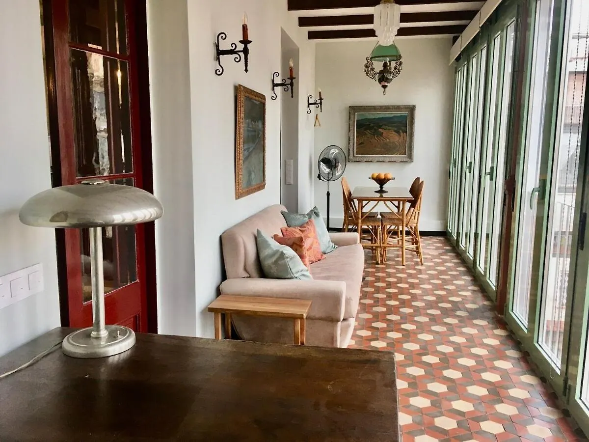Fabulous Luxury In Best Location Of City Centre Барселона Испания