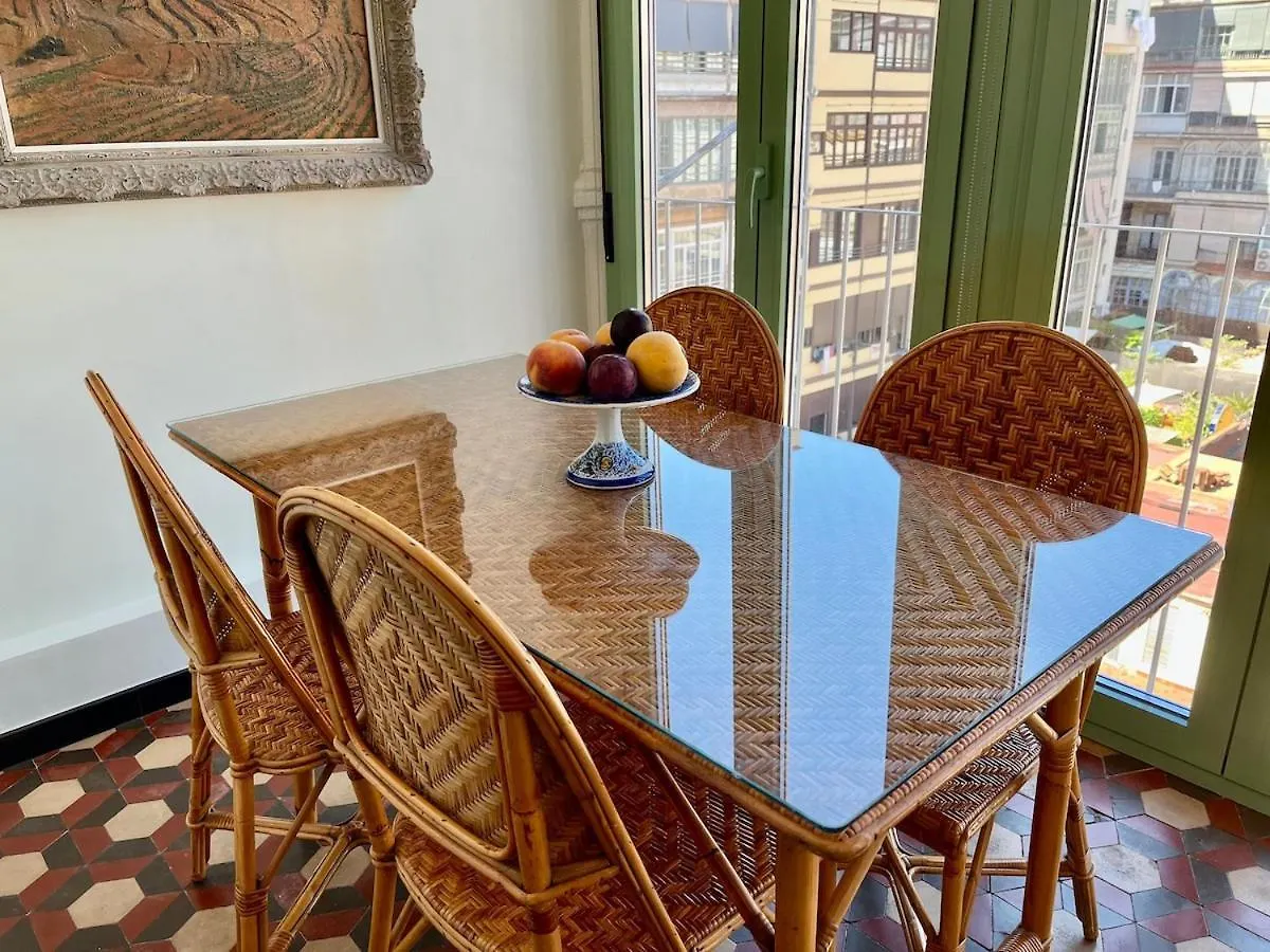Апартаменты Fabulous Luxury In Best Location Of City Centre Барселона