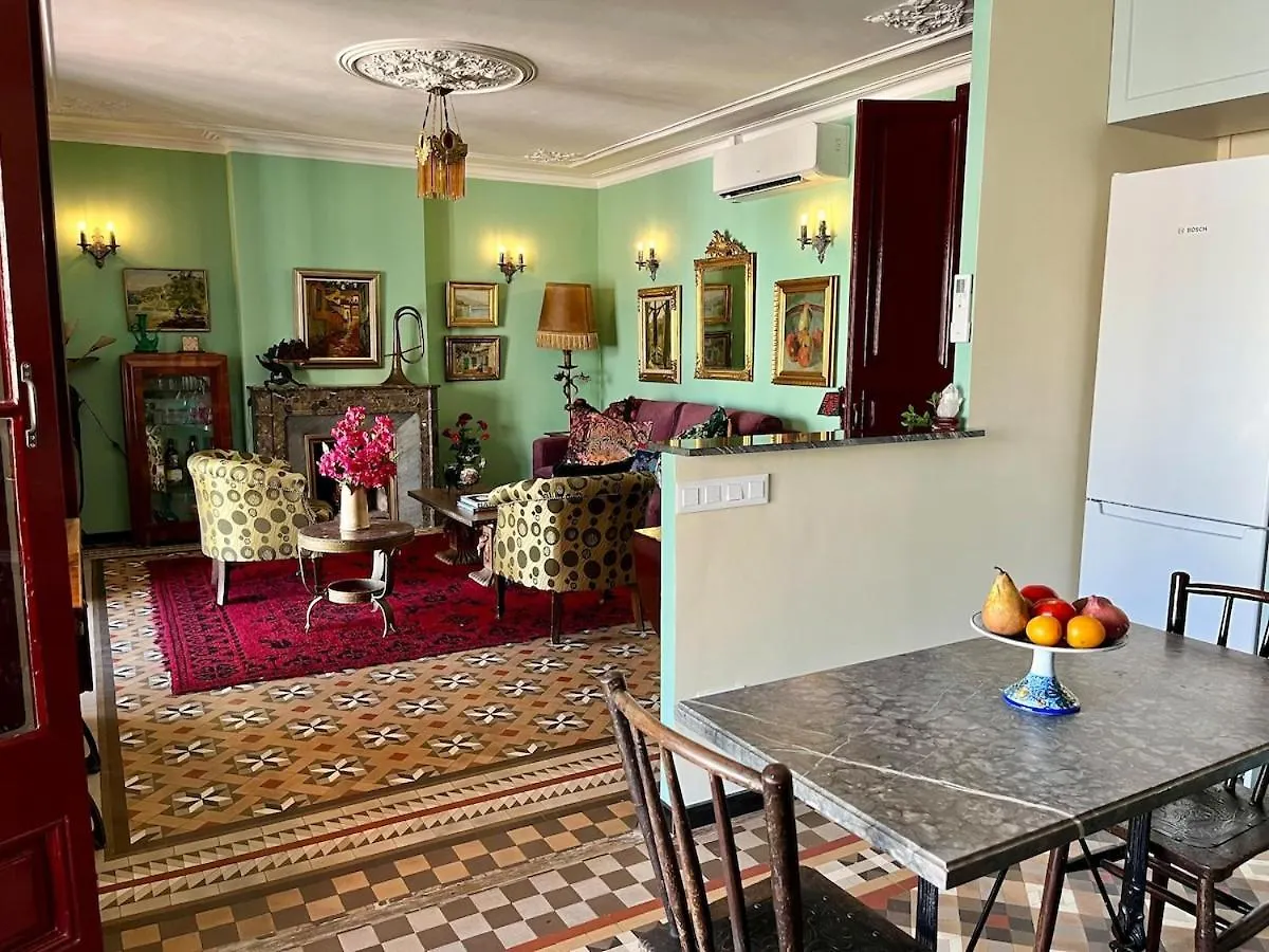 Fabulous Luxury In Best Location Of City Centre Барселона