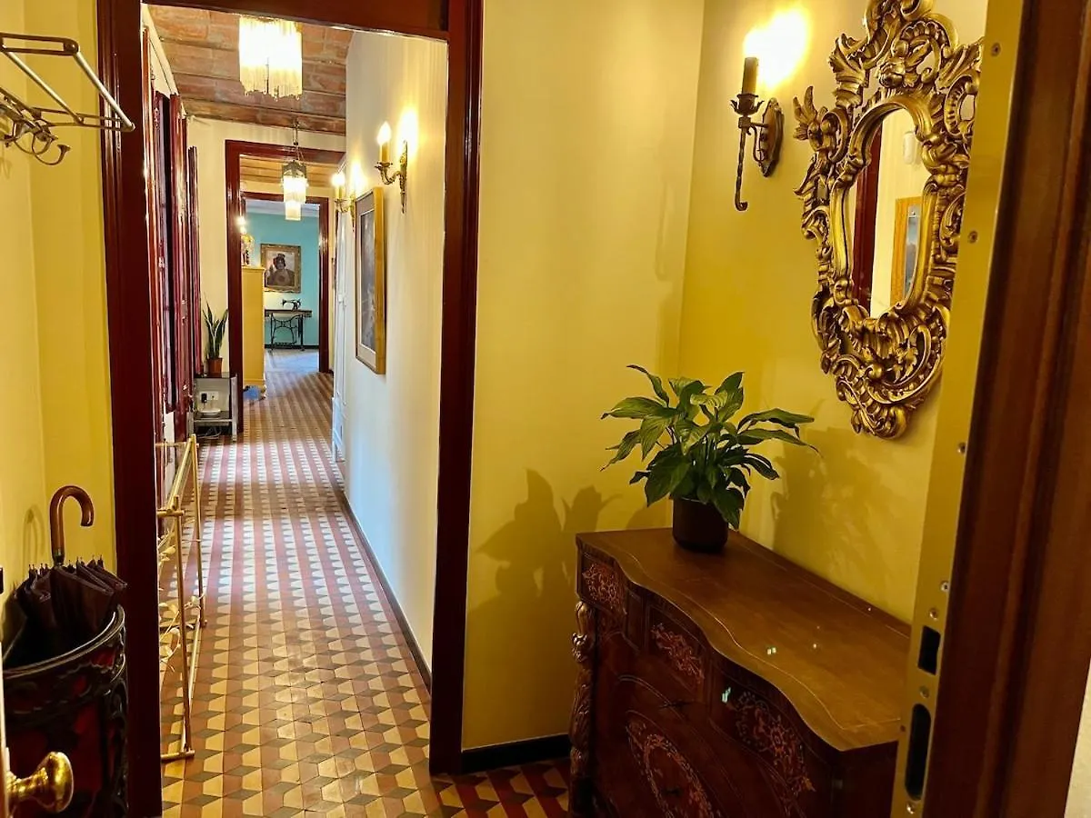 アパート Fabulous Luxury In Best Location Of City Centre バルセロナ
